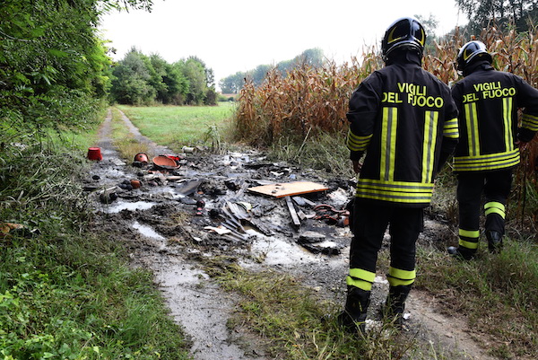 Incendio alla Boana: la fotogallery