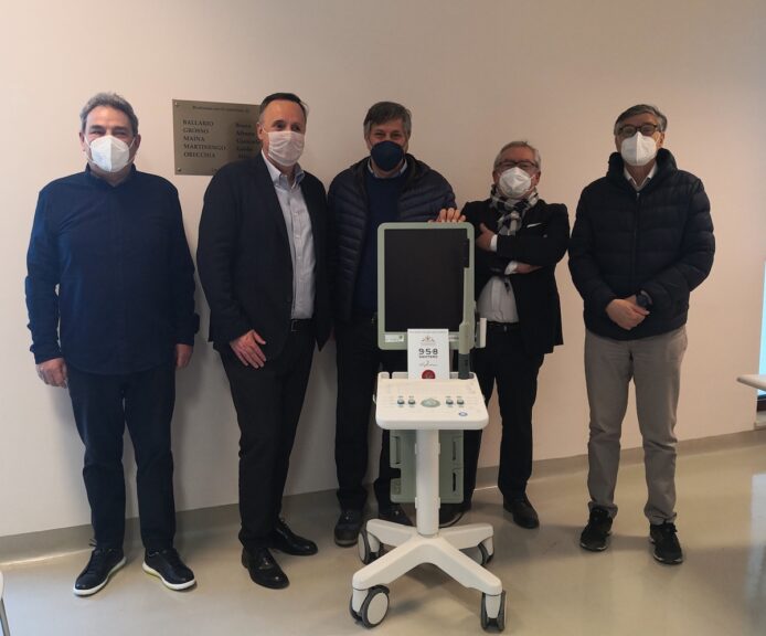 Asti, l’ospedale Massaia ha un nuovo ecografo grazie alla generosità del territorio