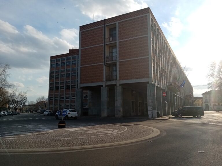 La locandina della Gazzetta d’AstiI: ecco i principali argomenti della settimana