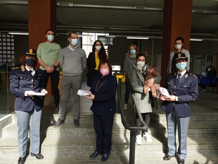 8 marzo, la campagna della polizia “Questo non è amore”