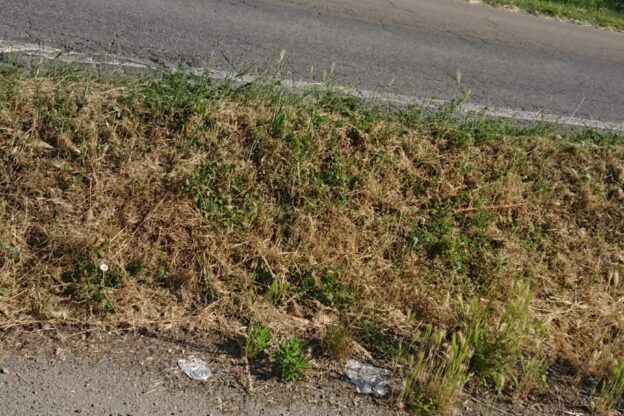 Asti, auto contro bici nella zona del cimitero