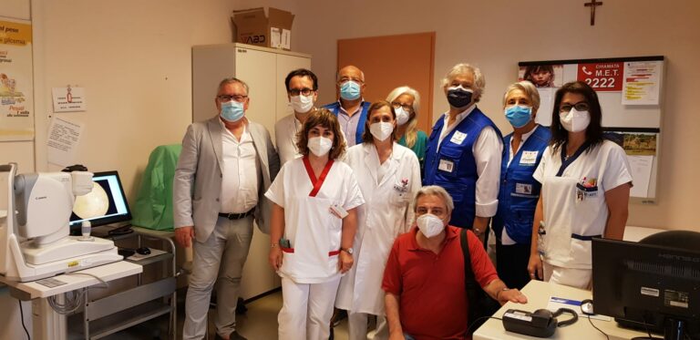 Asti, l’associazione Sos Diabete dona un retinografo all’ospedale Massaia