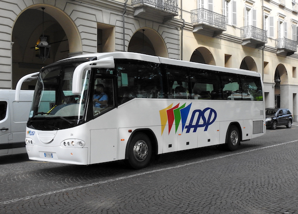 I bus delle linee extraurbane di Asp si fermano dal 9 al 21 agosto, Potenziato il Taxibus