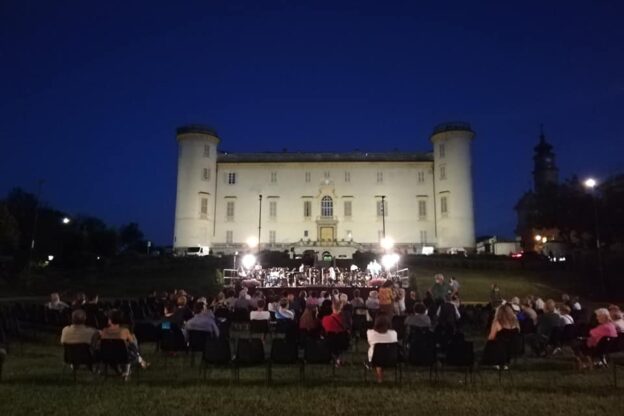 “Musica leggerissima” a Costigliole