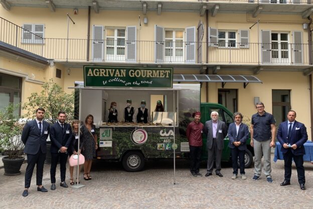 L’Agrivan Gourmet  della Cia è in piazza Roma con il Consorzio dell’Asti e del Moscato d’Asti