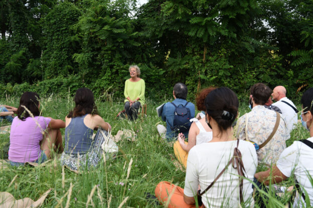 La casa in collina: teatro, natura, convivio a Castagnole Monferrato