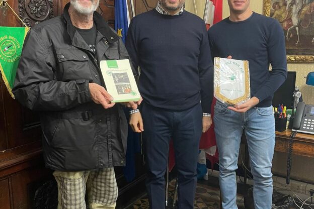 Asti, il vice presidente della Croce Verde ricevuto in Comune