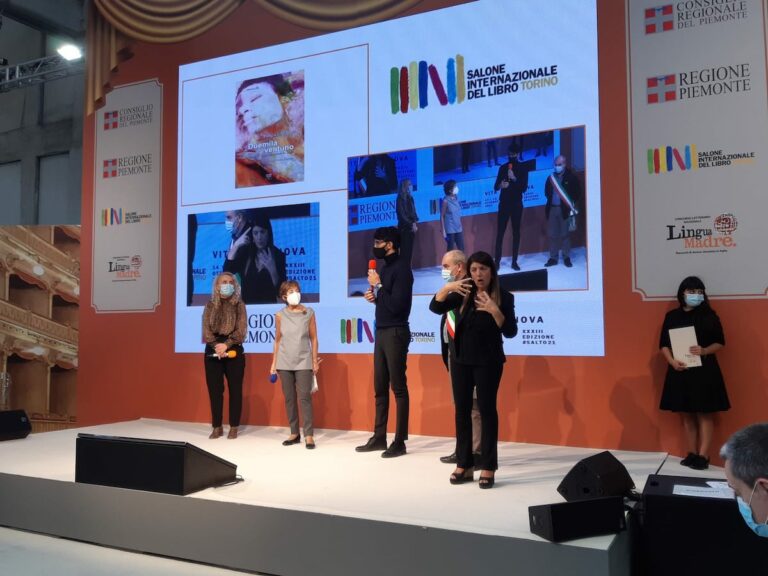 Asti, studentesse del Cpia premiate al Salone del Libro per il concorso Lingua Madre