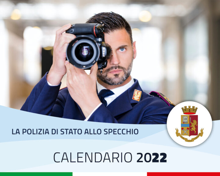 Calendario della polizia 2022: già aperti gli acquisti on line
