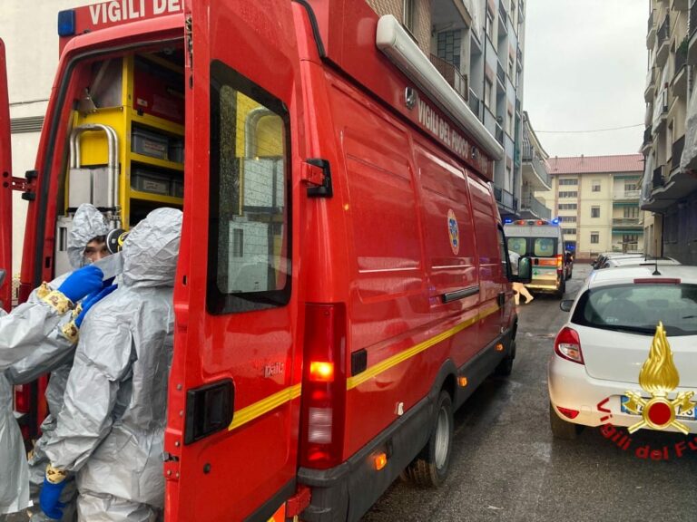 San Damiano, intervento dei vigili del fuoco per un paziente bariatrico