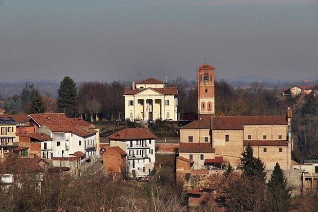 A Tigliole un contest per gli addobbi natalizi più belli