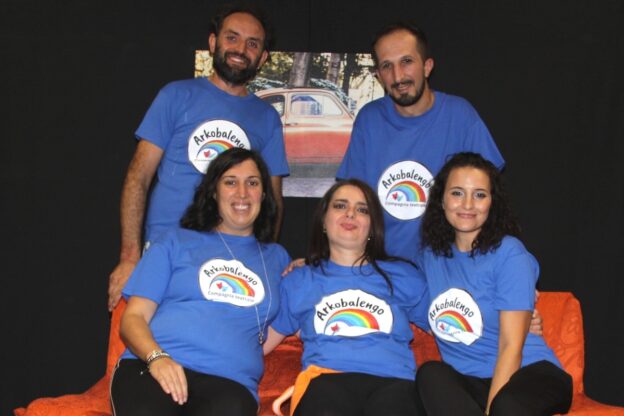 A Mombercelli “I panni sporchi si lavano in casa” con gli Arkobalengo