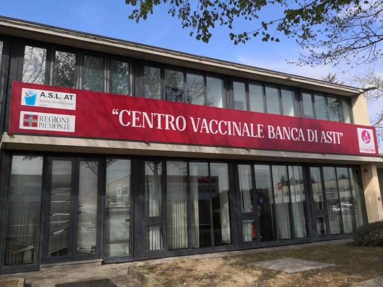 Asti, chiude l’hub vaccinale di via Guerra
