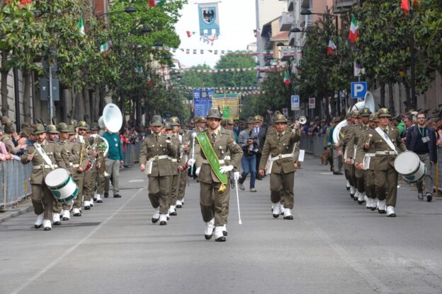 Gli Alpini festeggiano i 100 anni della sezione di Asti: ecco il programma delle celebrazioni