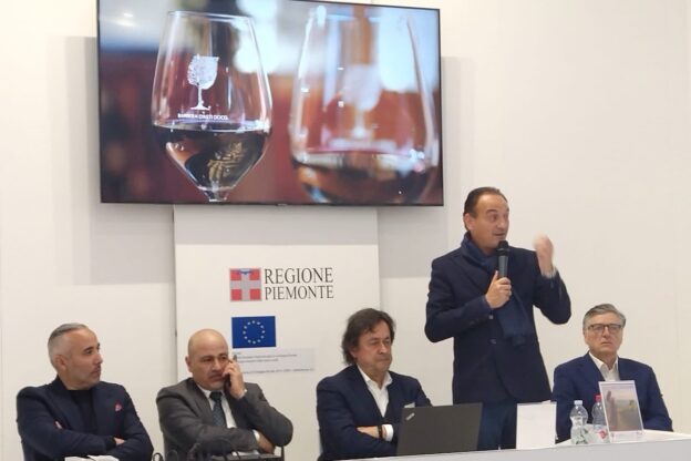 Anteprima “Douja d’Or” al 54° Vinitaly di Verona: dal 9 al 18 settembre 2022 Asti torna capitale del vino italiano