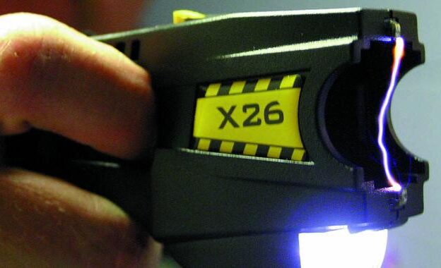 Asti, la polizia e i carabinieri saranno dotati di taser