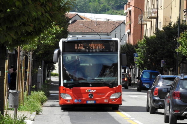Chiusura del Cavalcavia Giolitti: le variazioni di percorso dei bus Asp