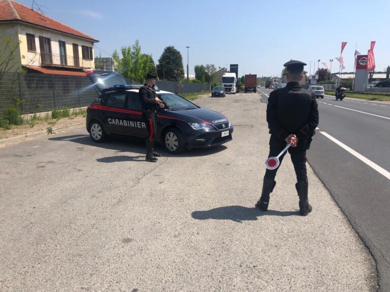 Asti, i carabinieri arrestano una truffatrice di appartamenti