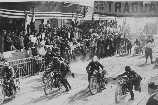 Incontro alla Biblioteca Astense sulla storia del Circuito Motociclistico del Monferrato