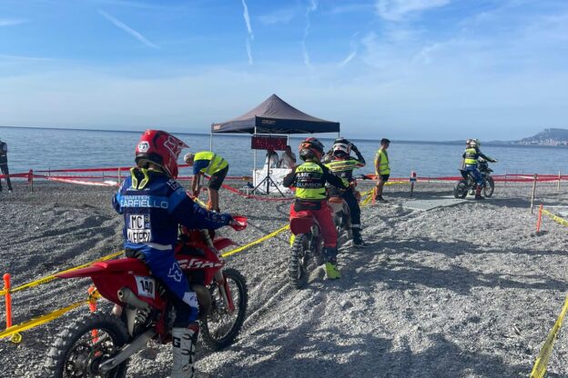 Il moto club Alfieri in Liguria con i ‘piccoli’ per il Trofeo Ferrero