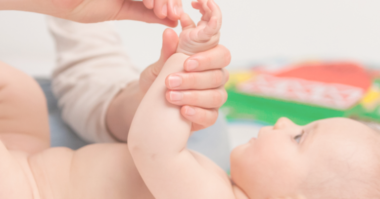 Incontri sul massaggio infantile al Consultorio
