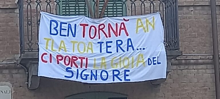 A Portacomaro è attesa per l’arrivo di Papa Francesco: le immagini
