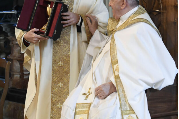 Il messaggio del vescovo Marco a Papa Francesco: “Ci piace pensare che Asti, la terra delle sue radici familiari, possa essere l’inizio del mondo”