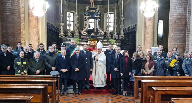 La messa degli auguri di Natale della guardia di finanza