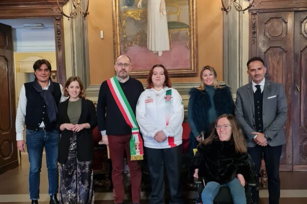 Francesca Vassarotti ricevuta in Municipio alla vigilia dei campionati italiani di tiro con l’arco