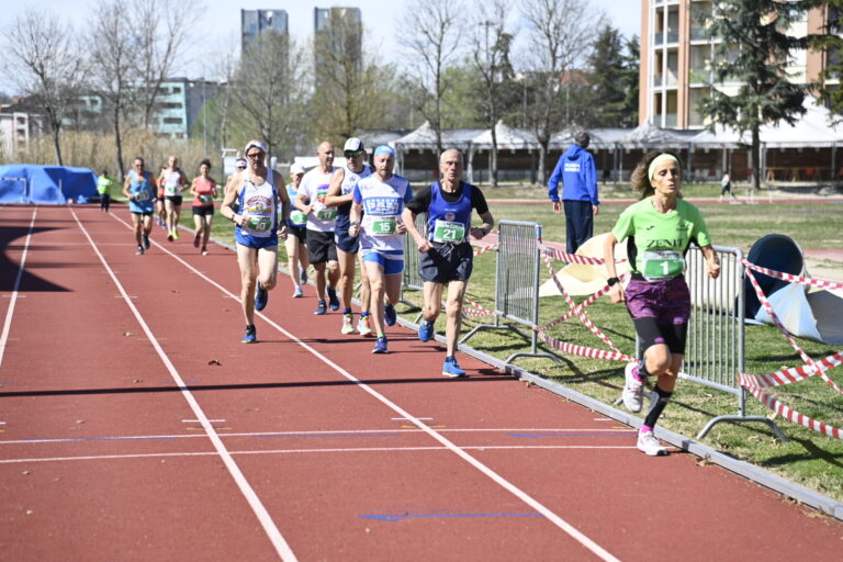 L’Atletica Novese vince la 24×1 ora