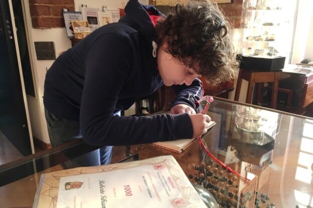 E’ un bambino il “visitatore numero 1000” del Magmax: premiato ieri alla Torre Quartero