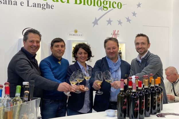 Biologici, Bollicine e Strutturati: i protagonisti astigiani del Vinitaly