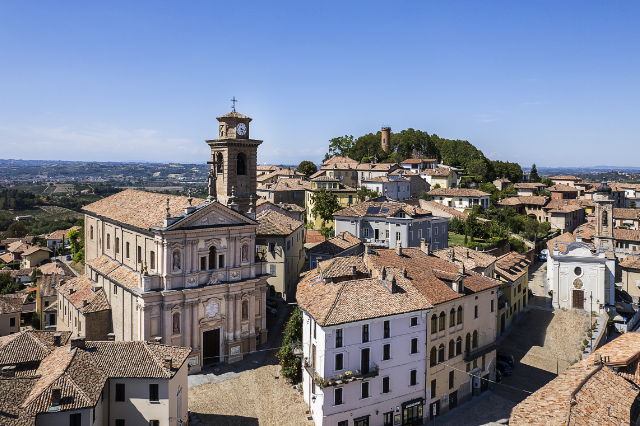 Dal 20 al 23 aprile a Castagnole delle Lanze arriva la prima edizione di “Fior di Lanze”