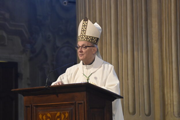 Il messaggio di Pasqua del vescovo Marco: “Una vita più intensa”