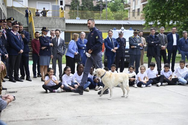 Il mio diario, la polizia incontra gli studenti della Baussano: la fotogallery