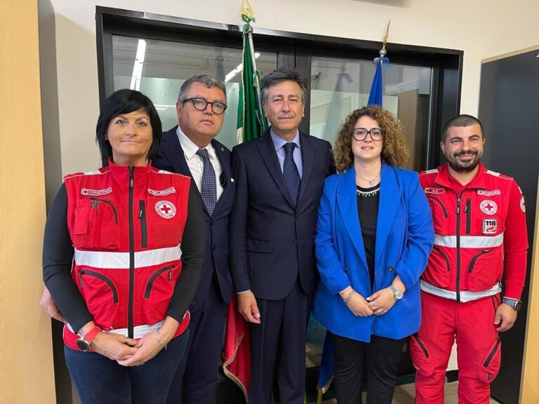 Diciotto dipendenti della prefettura astigiana abilitati all’uso del Dae