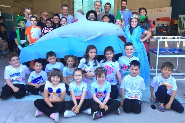 Il delfino di Vigliano costruito dai bambini   