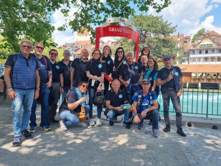 Una rappresentanza del Vespa Club Canelli a Interlaken