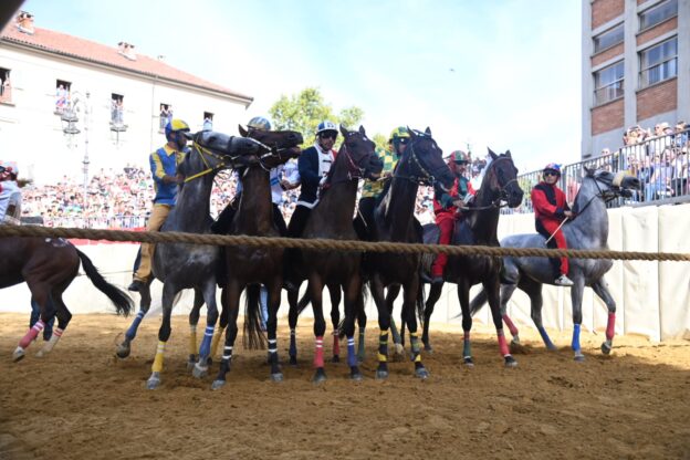 Palio 2023. I risultati della prima batteria: passano San Damiano, San Lazzaro e San Pietro