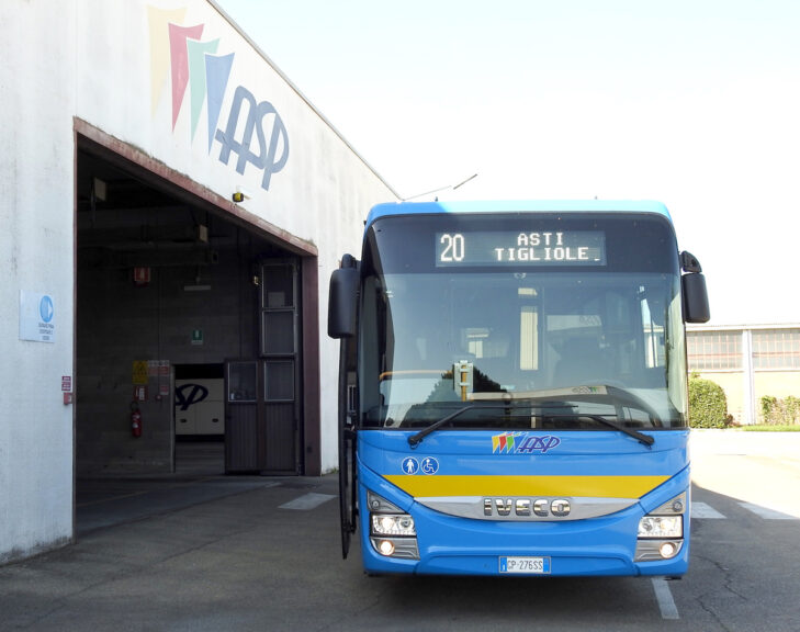 Tre nuovi autobus di Asp sulle linee extraurbane gestite dal Coas
