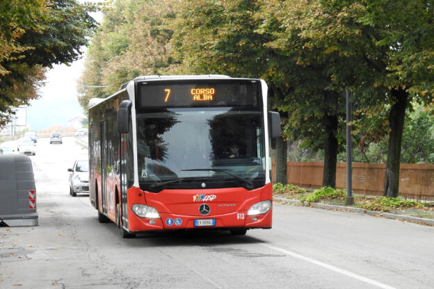 Asp: fermate soppresse dei bus 2 e 7 per i lavori sul Cavalcavia Giolitti