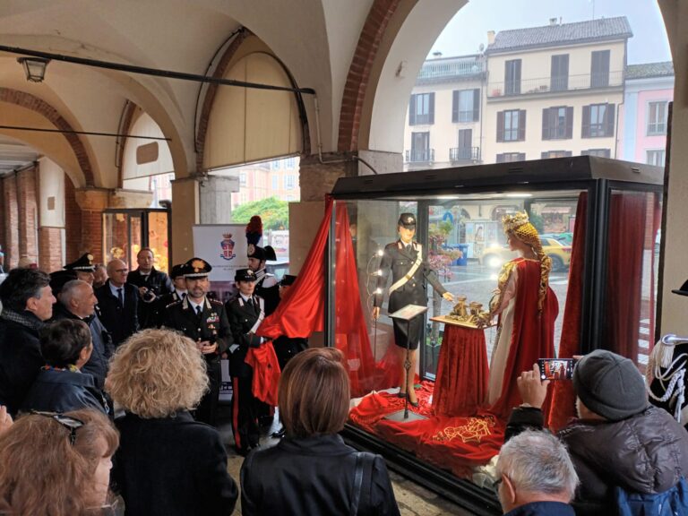 4 novembre: i carabinieri inaugurano le vetrine tematiche ad Asti e in provincia