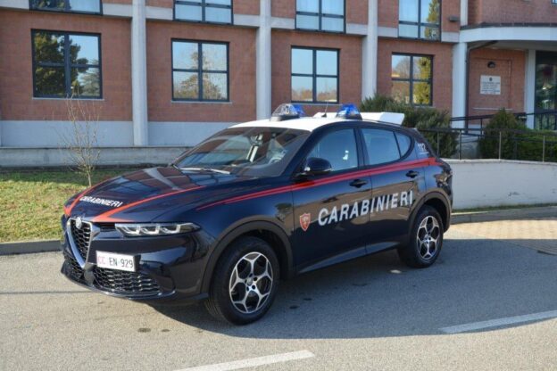 Ricettavano preziosi orologi: i carabinieri smantella una banda di sei persone