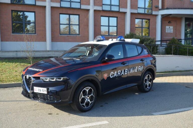 Consegnata al Nucleo Radiomobile dei Carabinieri di Asti la nuova Alfa Romeo Tonale