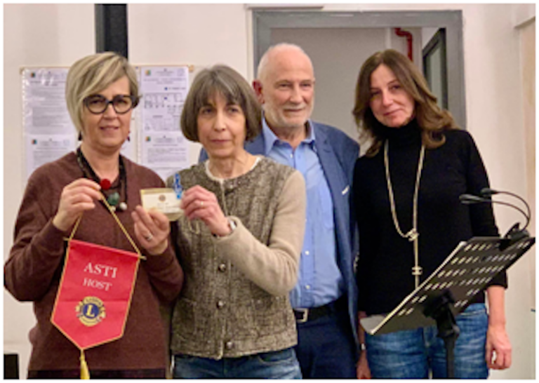 Un nuovo oboe per l’associazione “AMOnti”