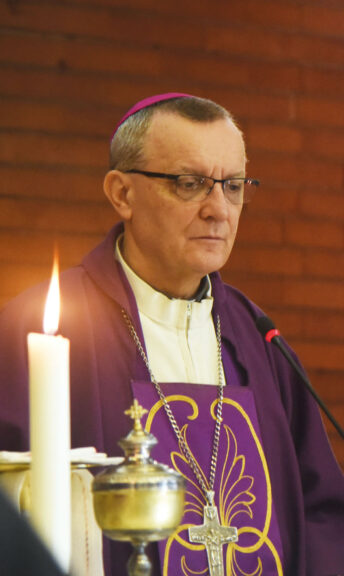 Il messaggio del vescovo Marco per Natale: “Fragile, concreto e vicino”
