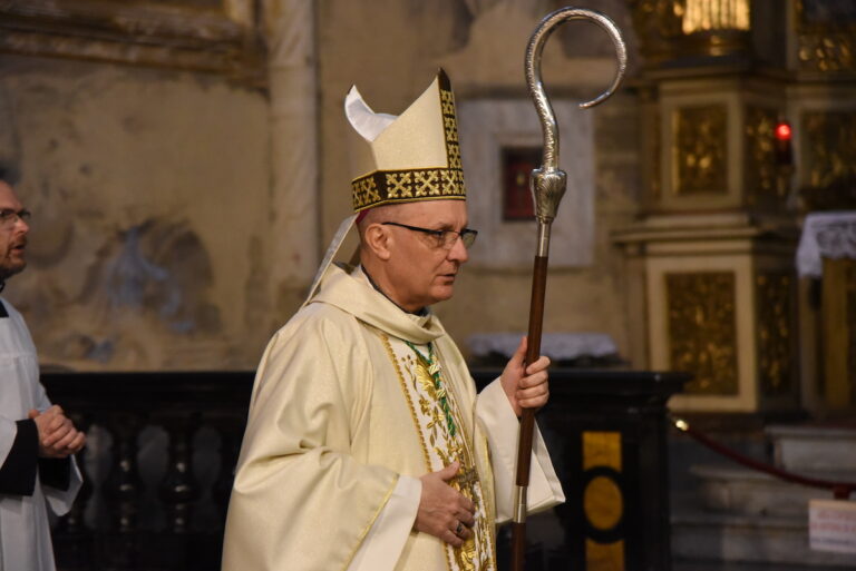 Il messaggio del vescovo Marco per la Pasqua
