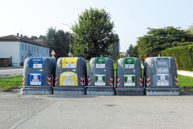 La locandina della Gazzetta d’Asti: ecco i principali argomenti della settimana