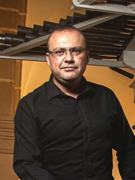Nuova edizione di Cantantibus Organis: sabato in San Secondo concerto di Victor Contreras