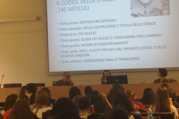 Ciclo di lezioni sull’educazione stradale con la prefettura di Asti